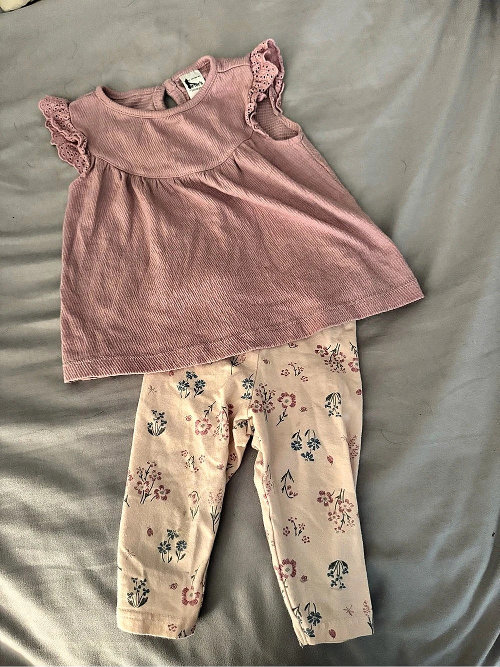 Carter's Baby 9M Floral Matching Set